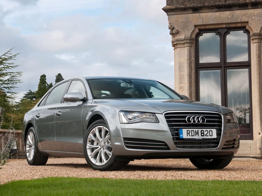  Audi A8 L 4.2 TDI (D4) 2010 года  (UK) (фото 1 из 5)